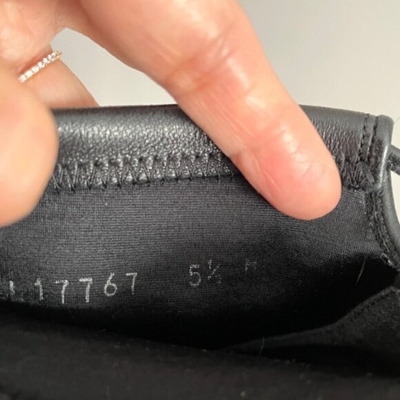 Stuart Weitzman Black Glove Tie-Back Ankle Boots - 5.5, made in Spain 🇪🇸 - Picture 7 of 14